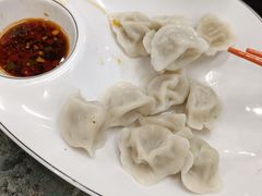 -新疆伊秀清真餐厅