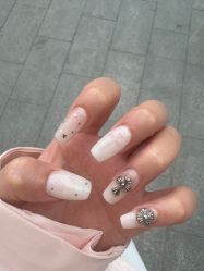 -晨·艺美甲美睫