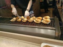 -雍和会海鲜姿造自助(湖东路店)