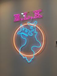 -E.L.K造型momopark店