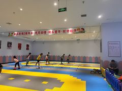 -米高轮滑·自由式轮滑·速桩·滑板(锦辉店)