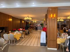 -鹏城人家海鲜酒家·23年老字号(较场尾店)