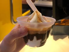 咖啡冰淇淋-麦当劳(城西银泰店)