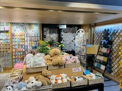 -猫的天空之城概念书店(苏州诚品店)