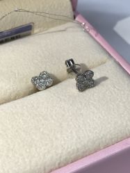 -威德钻石-克拉钻大本营(南京东路店)