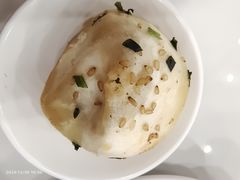 -老西白点心店