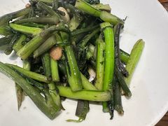 -黄泥岗·地道湖北菜(奥特莱斯店)