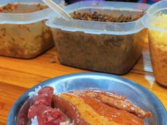 -梁阿婆廿年老牌扣肉糯米饭