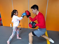 -享受健身·美体塑形馆