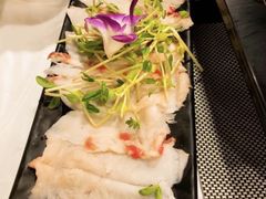 -鲜入围煮花胶鸡海鲜火锅