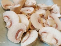 蘑菇-洪长兴(云南南路店)