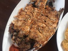 -靠山屯东北农家菜(八龙桥雅苑店)