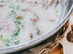 新鲜猪杂粥-南记食粥坊·宵夜大排档(莲花总店)
