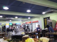 -灌县老妈砂锅串串香(万科红生活广场店)