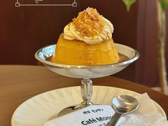-Café Monson