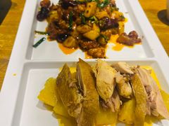 -隔壁老王·家常云南菜(花巷店)