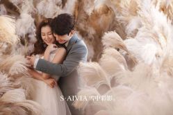 -雪中彩影婚纱摄影·微光艺术中心