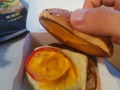 双层安格斯厚牛芝士堡-麦当劳(军博店)