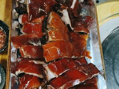 -东方之猪四更烤乳猪(金垦总店)