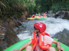 -雅鲁激流探险漂流