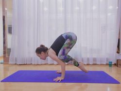 -亚太瑜伽普拉提学院