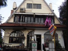 -常熟路(地铁站)