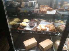 -星巴克臻选(周浦万达店)