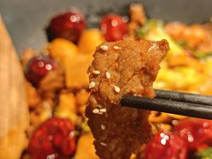 -风光老灶麻辣香锅(大成路翠微百货店)