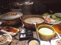 -三人行骨头王火锅(长寿店)