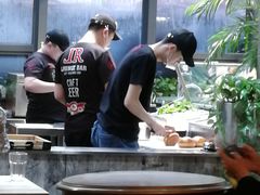 大堂-HIGH FIVE哈福手工汉堡(桂林路店)