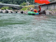 -安吉龙王山峡谷漂流