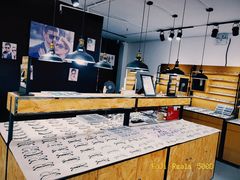 -罗伯特眼镜·蔡司官方授权(罗湖国贸店)
