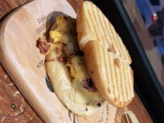 -Catch Bagel(芳草地店)