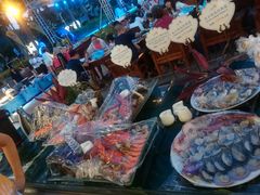 -渔家火锅·海鲜自助餐·演艺(亚龙湾天域酒店)