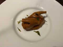 脆皮玻璃鸽-巧庆楼·茶膳
