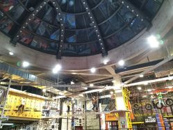 -嗨翻Hi-Fun竞技主题乐园·蹦床团建生日聚会(五棵松华熙店)