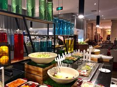 自助取餐区-昆山琶拉帝诗酒店·河畔咖啡厅Riverside Cafe