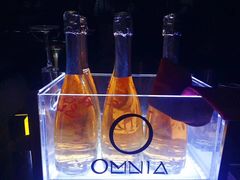 餐具摆设-欧米亚派对酒吧(绵阳店)