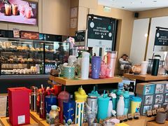 -星巴克臻选(金桥国际店)