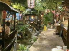 -城墙拐拐火锅(三峡广场黑金冠店)