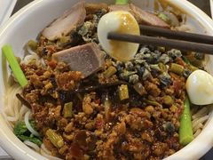 -水平有限螺蛳粉(宏达大厦店)