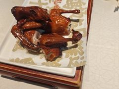 爆汁红烧鸽皇-大鸽饭(岗顶店)