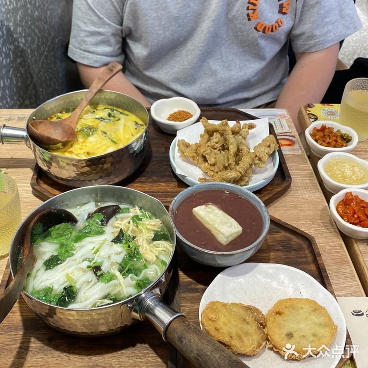 合生汇美食盘点📝适合学生党 情侣 闺蜜朋友的平价餐厅🍴