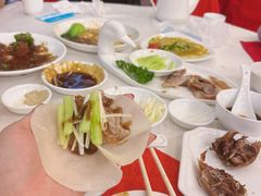 -九花山烤鸭店