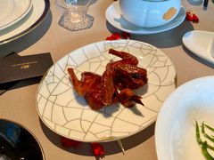 脆皮妙龄鸽-新荣记(建国门外大街店)