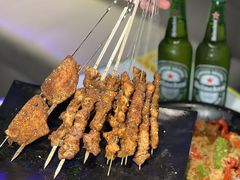 -钳小柒·小龙虾蓝龙王烧烤夜宵(长寿路店)