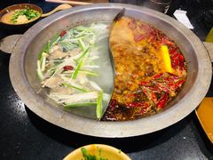 -宽板凳老灶火锅(南礼士路店)