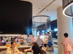 -涨巢·潮玩水疗局