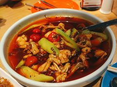 -渝信川菜 · 川味家常菜(财富购物中心店)