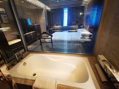 -上海龙之梦万丽酒店